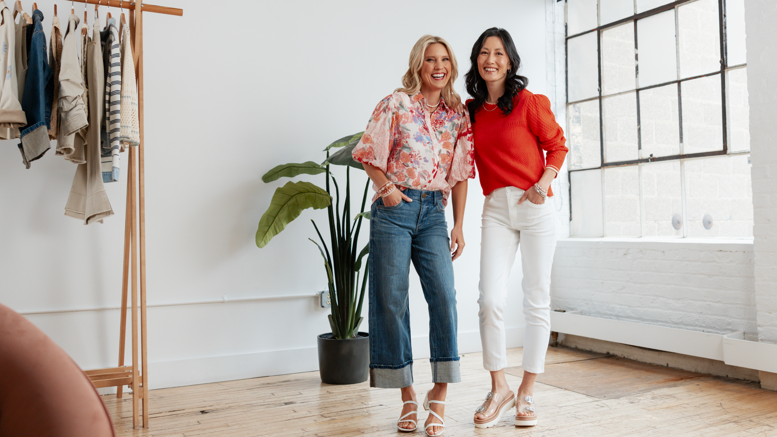 Mainstream Boutique Offers Trendy Women S Clothing Mainstream