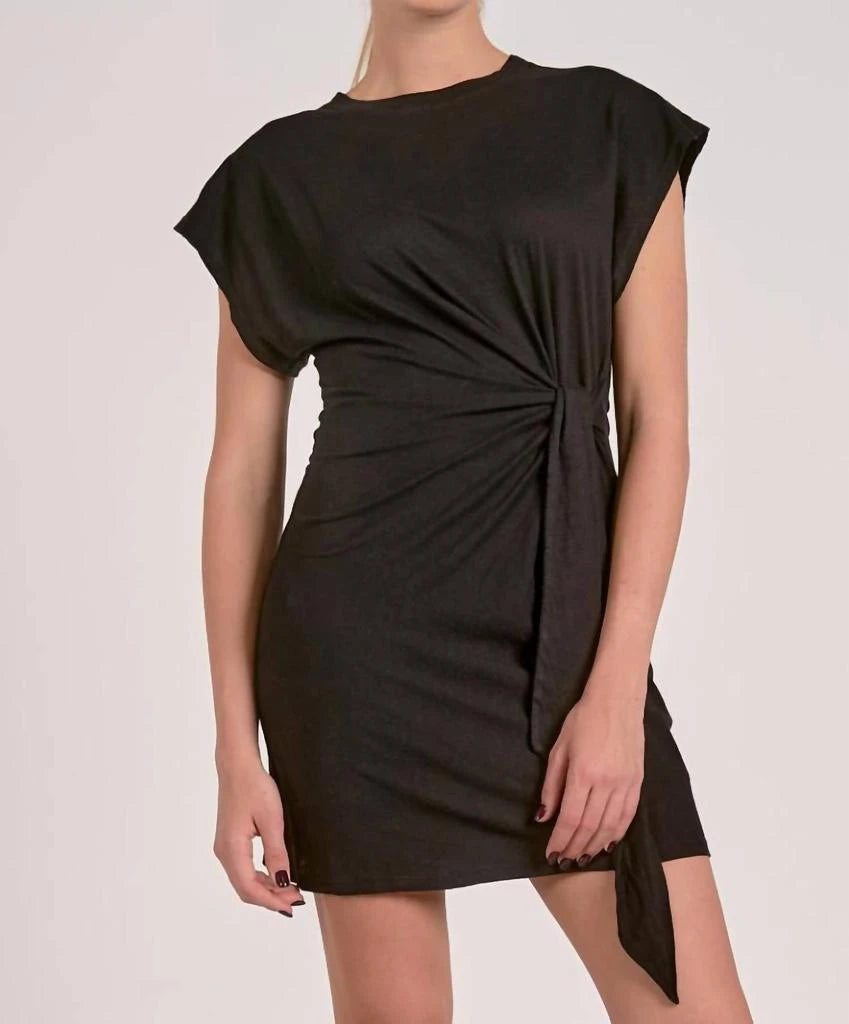 Black dress with a tie waist 